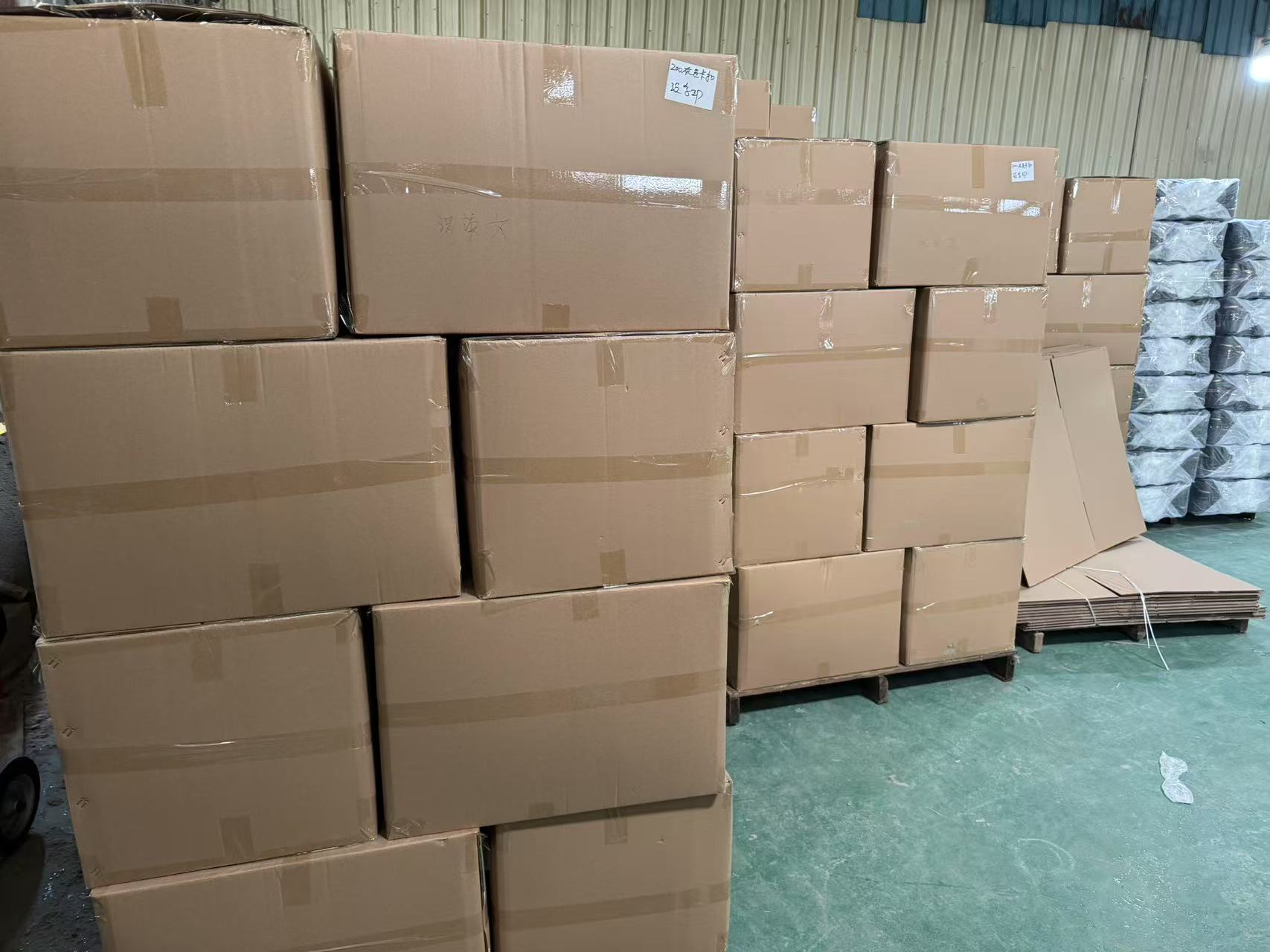 silkscreen printing logo 400ml two in one dual chamber hair dye coloring shampoo bottle(图2) silkscreen printing logo 400ml two in one dual chamber hair dye coloring shampoo bottle(图2)