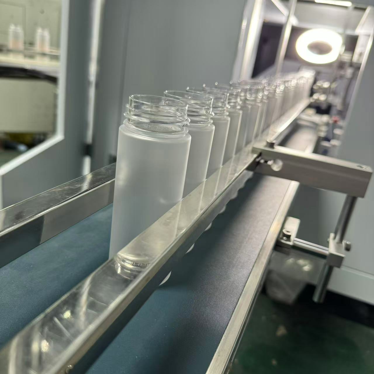 Foam comb hair dye bottle(图1) Foam comb hair dye bottle(图1)